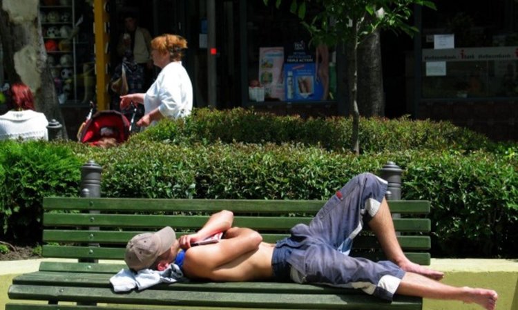 Жълт код, времето остава опасно горещо