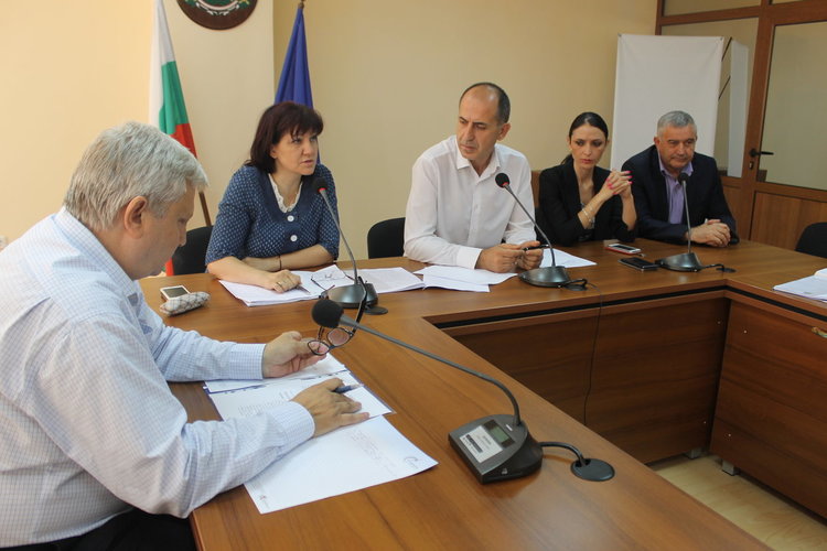 Караянчева поиска от АПИ обезопасяване на "Беломорски"