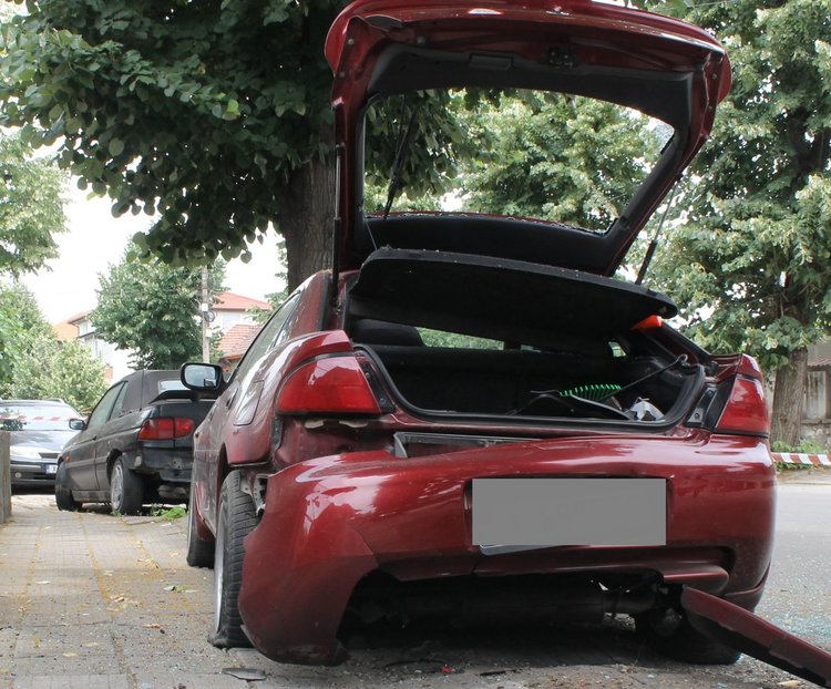 "Мазда"-та е собственост на 29-годишна жена