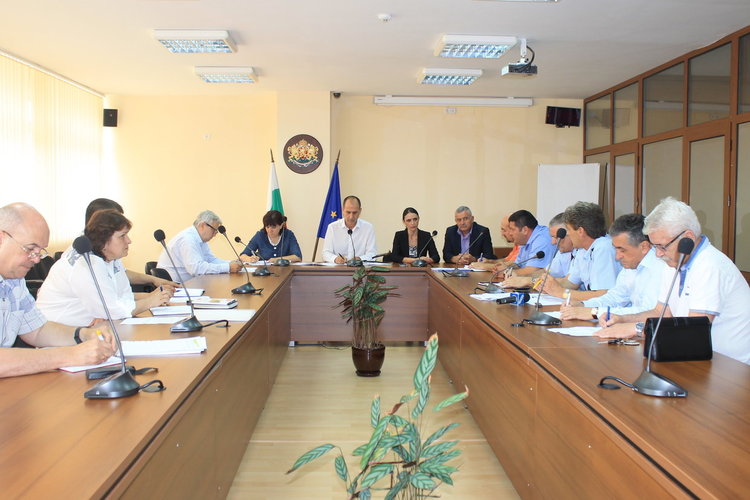 Караянчева поиска от АПИ обезопасяване на "Беломорски"