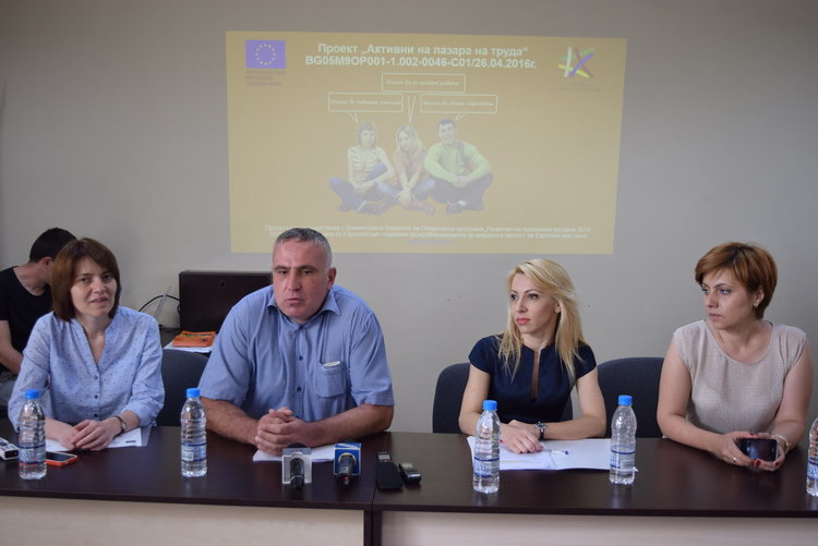  Набират кандидати за парамедици в Кърджали,дават шанс за работа на младите хора