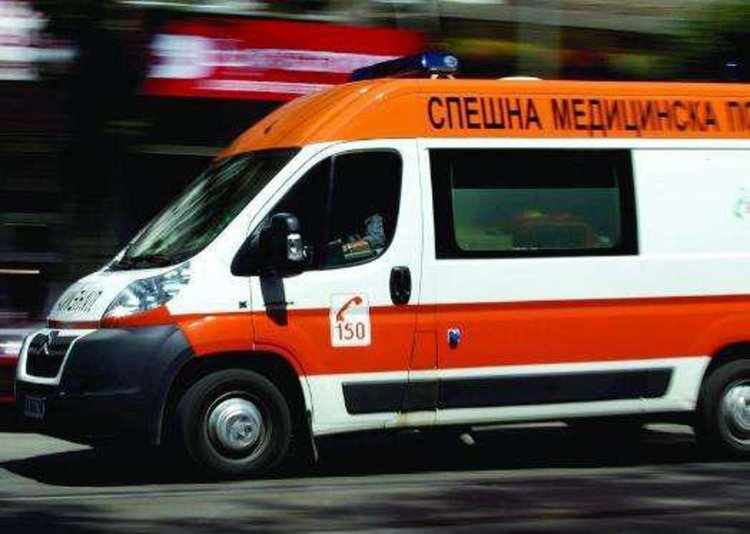 Черен уикенд: 9 загинаха в катастрофи, мъж се самоуби, четирима младежи се удавиха