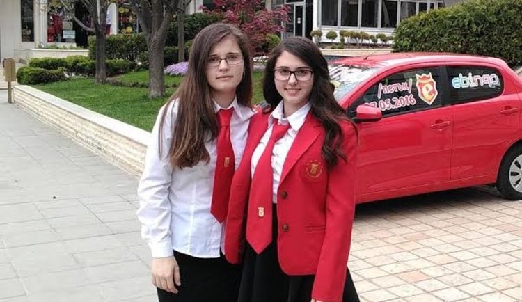 Ученици от “Славейков” на международна школа по математика