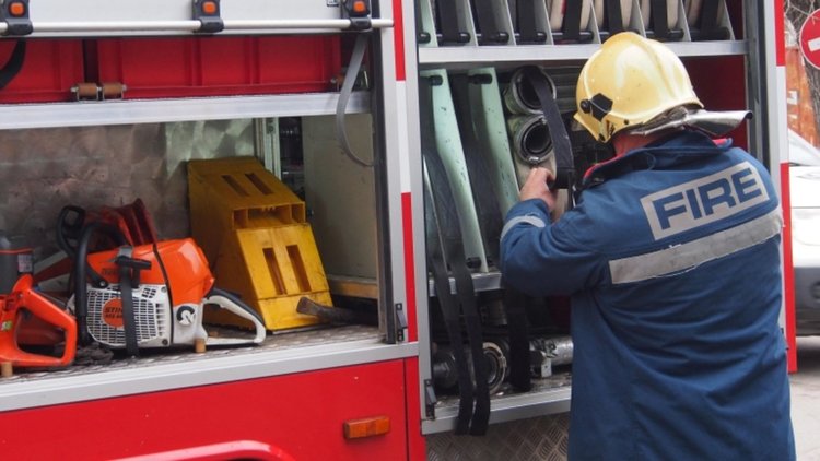 Пожарникарите ни готови да помогнат на Кипър