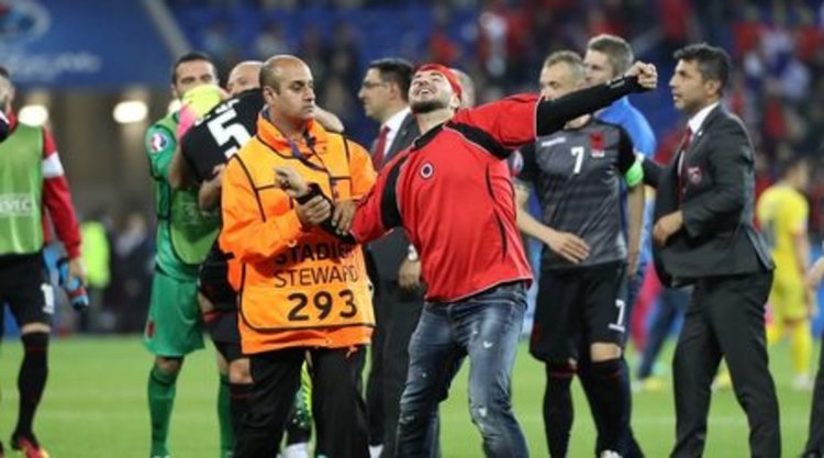 Поредната дисциплинарна процедура на УЕФА е срещу Албания и Румъния