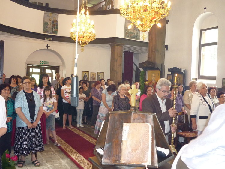 Храмов празник на единствената църква "Свети Дух" в Смолян