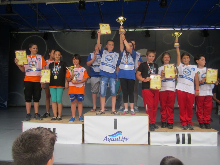 Първа купа завоюва отборът по колоездене