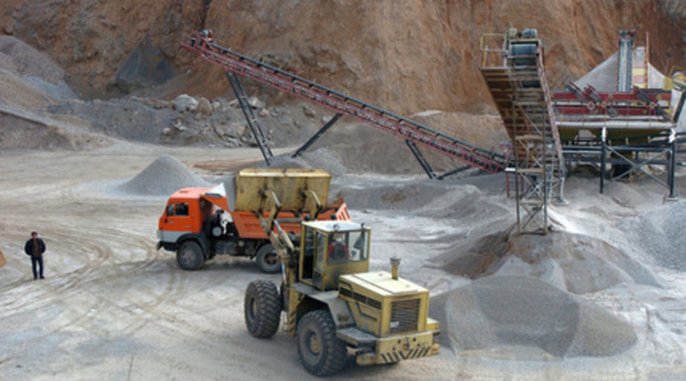 Правителството одобри 35-годишна концесия за добив на строителни материали в Първомайско