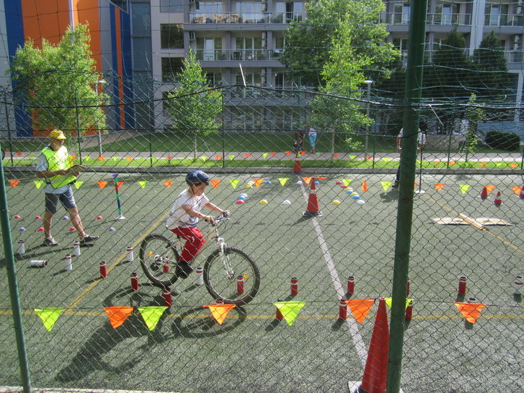 Първа купа завоюва отборът по колоездене