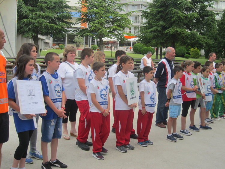 Първа купа завоюва отборът по колоездене