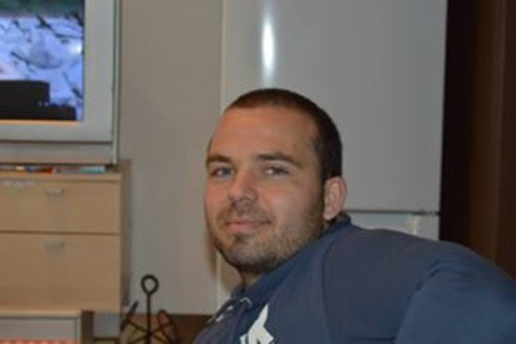 Емигрант в Англия: Проблем на англичаните не са българите