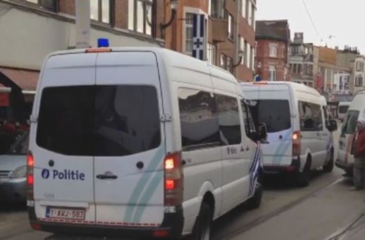 Полицаи раниха при гонка бандит, предизвикал катастрофа