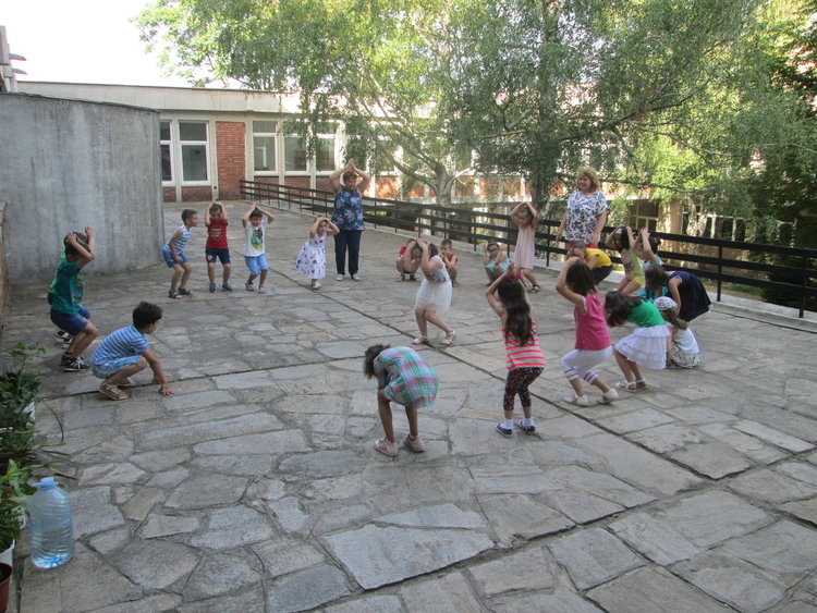 Лятна занималня в „Св.Св. Кирил и Методий”