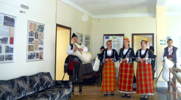 Шефката на ОДК Чепеларе с най-престижното отличие на МОН