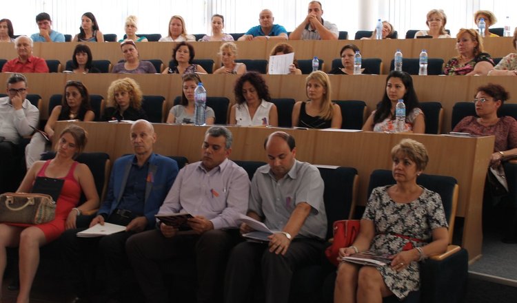 Насилието над жените обсъждаха на конференция в Димитровград