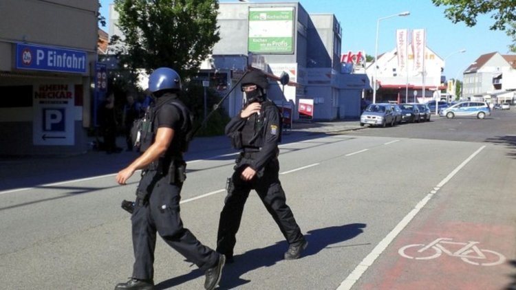 Нападателят от Фирнхайм: Млад, тъмнокож и неадекватен