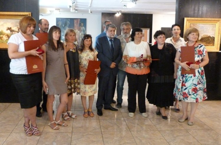 Наградените на церемония в София, финалът на Националната кампания „Живи човешки съкровища – България“ – етап 2016