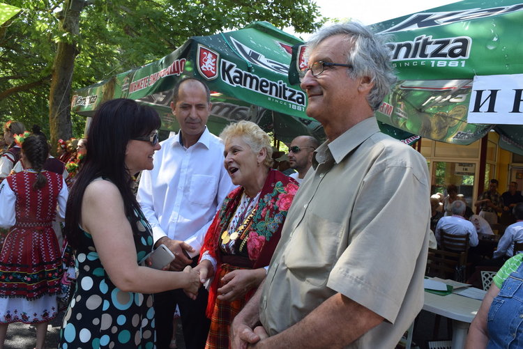 Тракийци пеят и танцуват в Кърджали,честват 120 години от организираното тракийско движение