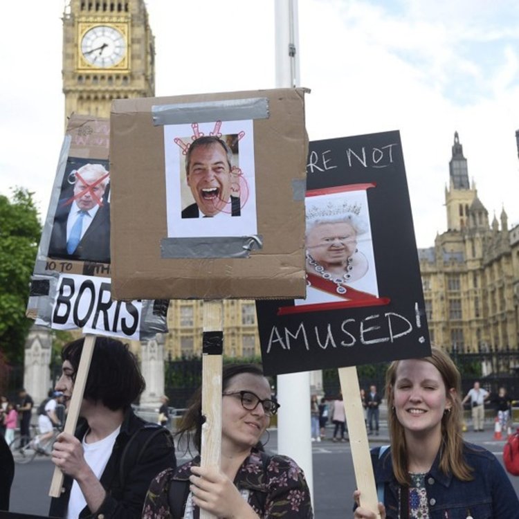 Британците масово търсят ”ирландски паспорт” в Гугъл