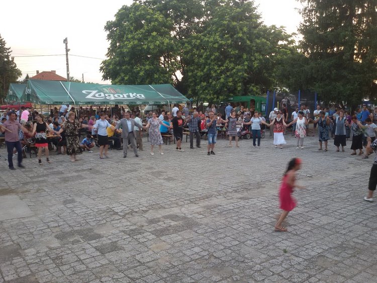 Петровденски събор зарадва дебърци