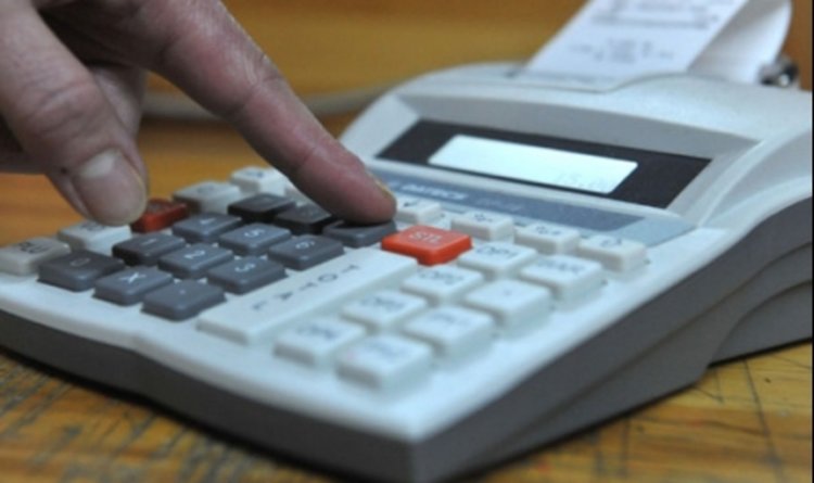 3000 данъчни тръгнаха по заведенията