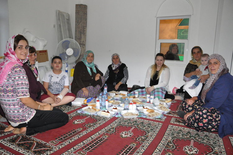 Ифтар в Богатино дадоха братята Ферхадови 