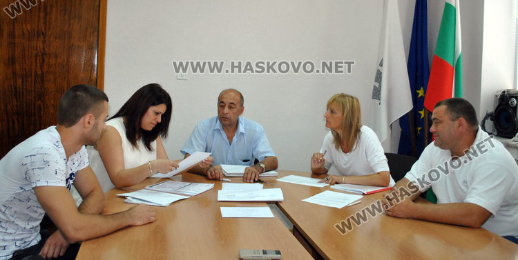 Три фирми искат дървата на Хасково в търг от втори опит