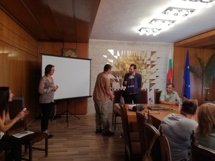 Гости от Унгария пристигнаха по програма за младежки обмен в Смолян