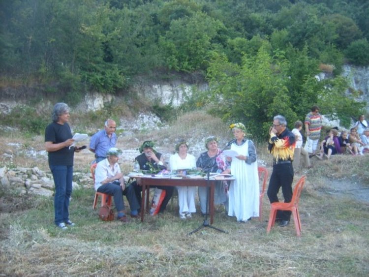 С хепънинг в подножието на Скалния град на траките завърши 16-то издание на Международния фестивал ”Перперикон”