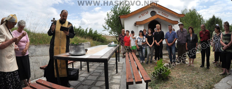 Два курбана на Петровден край Конуш – постен и истински