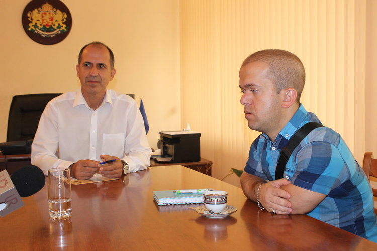 Илия Илиев обеща съдействие на малките хора