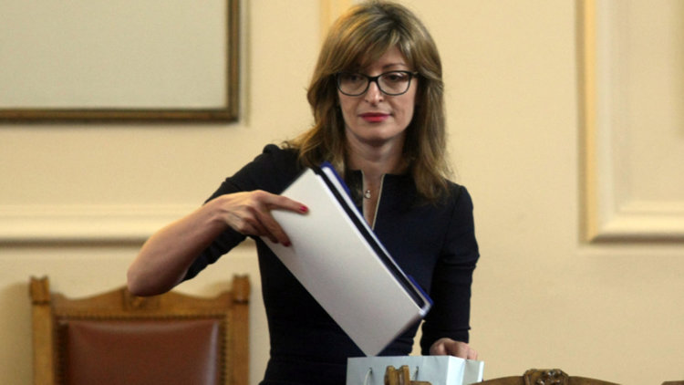 Въпреки тежките критики съдебният закон мина първото четене