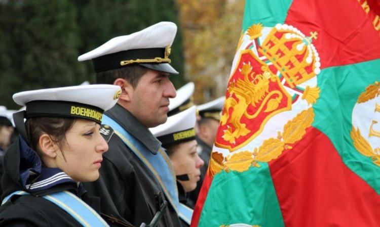 Кризата връща младите към морската професия