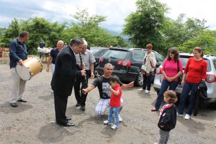 Синчец кани на селищен събор