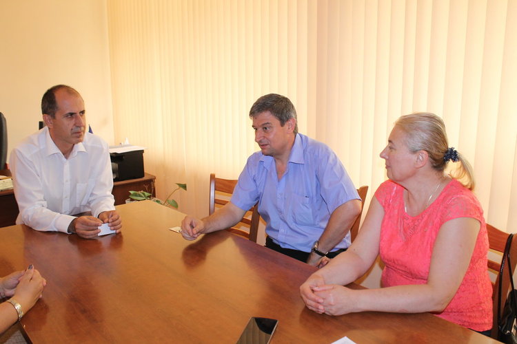 Илия Илиев: Най-важното сега е да се работи за авторитета на българските учители