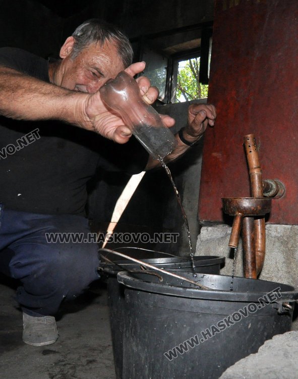 Бай Вълчо от Болярово: Замалко да изтърва джибрите заради новия закон