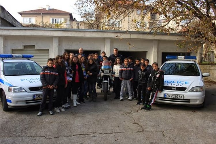 Стрелби, турнири и демонстрации за празника на МВР в Смолян