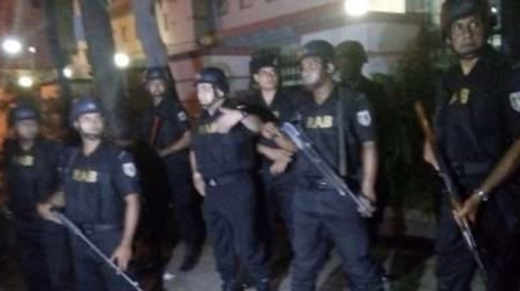 Ислямска държава откри стрелба и взе заложници в ресторант в Бангладеш (обновена)