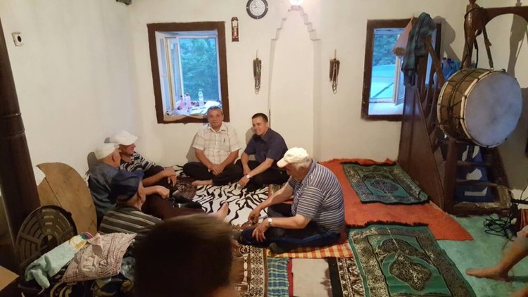 Общинският съветник Ферди Мурад даде ифтар за 80 души в Костино