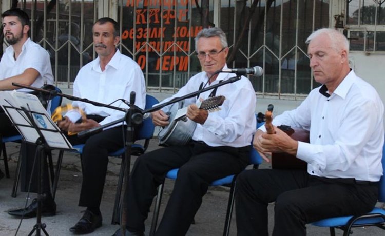 Ардинският оркестър за турски фолклор изнесе концерт в Боян Ботево