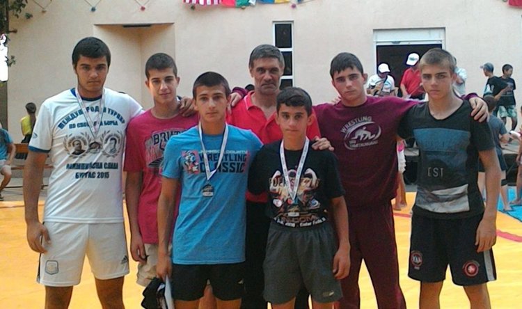 Група от 6 състезатели на Димитровград взеха участие в международният лагер, който се проведе в град Комрат