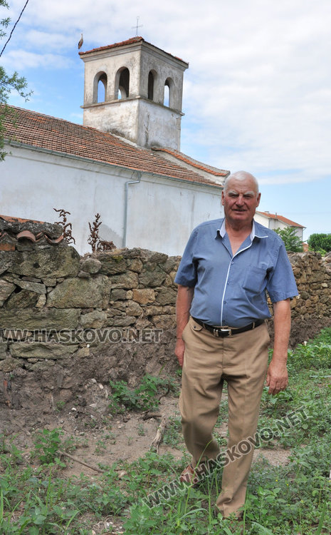 Пенсионер продаде крава за паметна плоча на 31 мъртви войници