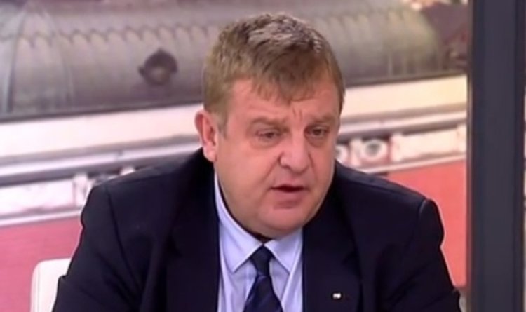 Патриотите: Дълга казарма за неграмотните  