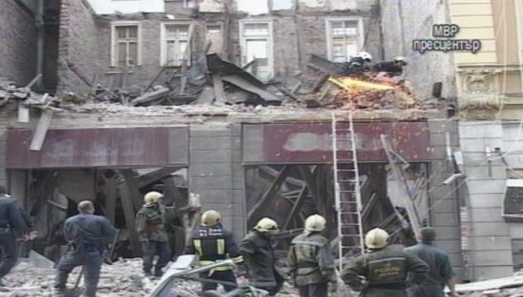 Съдът не даде ход на делото за рухналата сграда на ”Алабин”