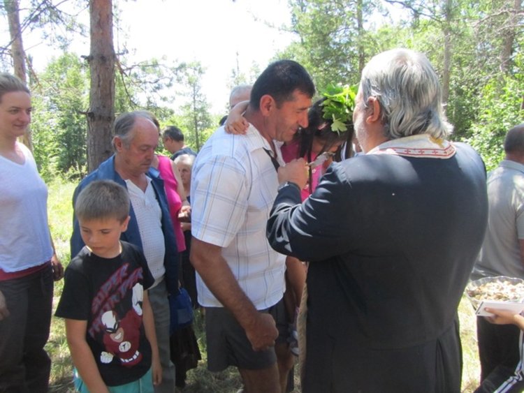 Признателни серафимовци и тази година почетоха паметта на Св.Неделя и загиналите воини от 21 Средногорски полк