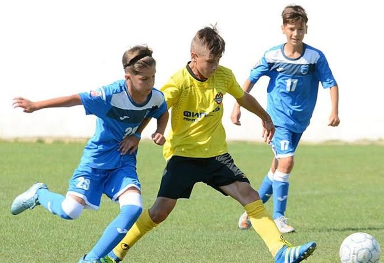 Голмайстор на футболен турнир стана талант от Димитровград