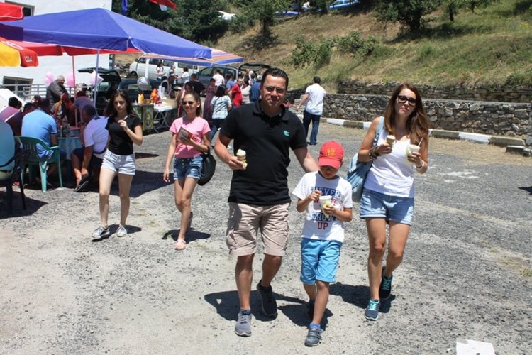 Съборът в Синчец отново събра роднини и гости