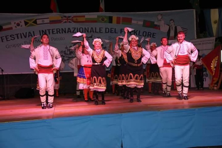 Димитровградските танцьори са били единствени представители на страната ни и града