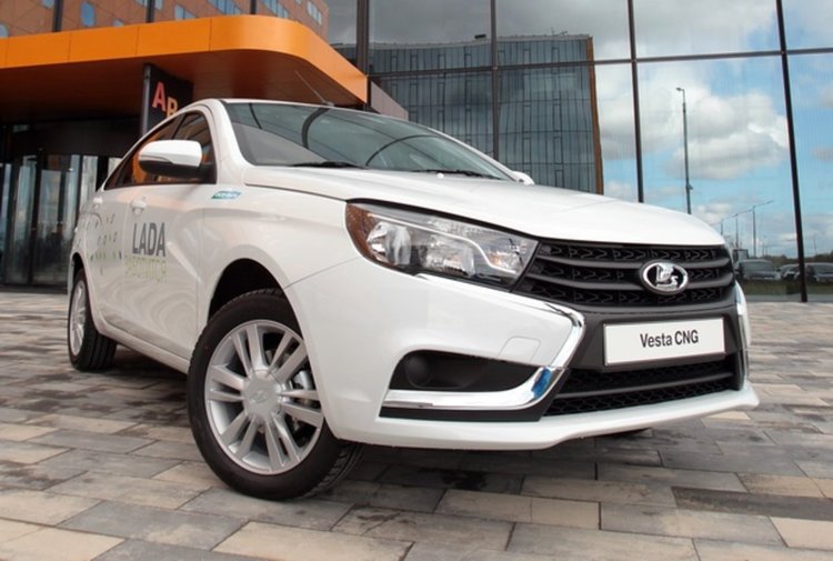 Лада на бензин и газ изминава 1000 км без презареждане