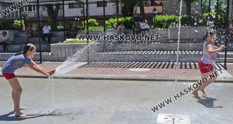 Доближихме рекорда по жега днес, от утре вечер дъжд и гръмотевици